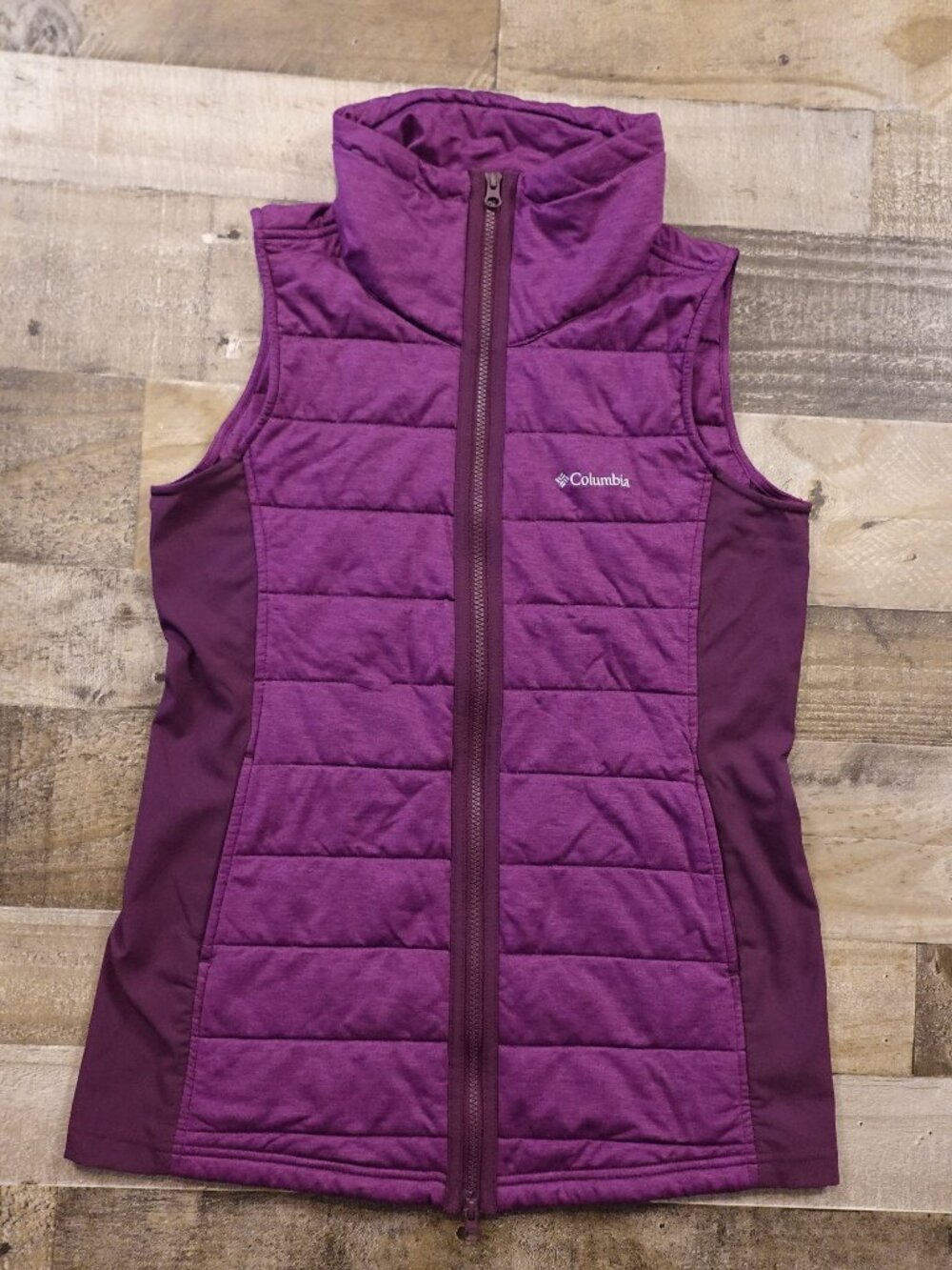 Columbia Quilted Puffer Vest Women’s Medium Purple Plum Full Zip Outdoor